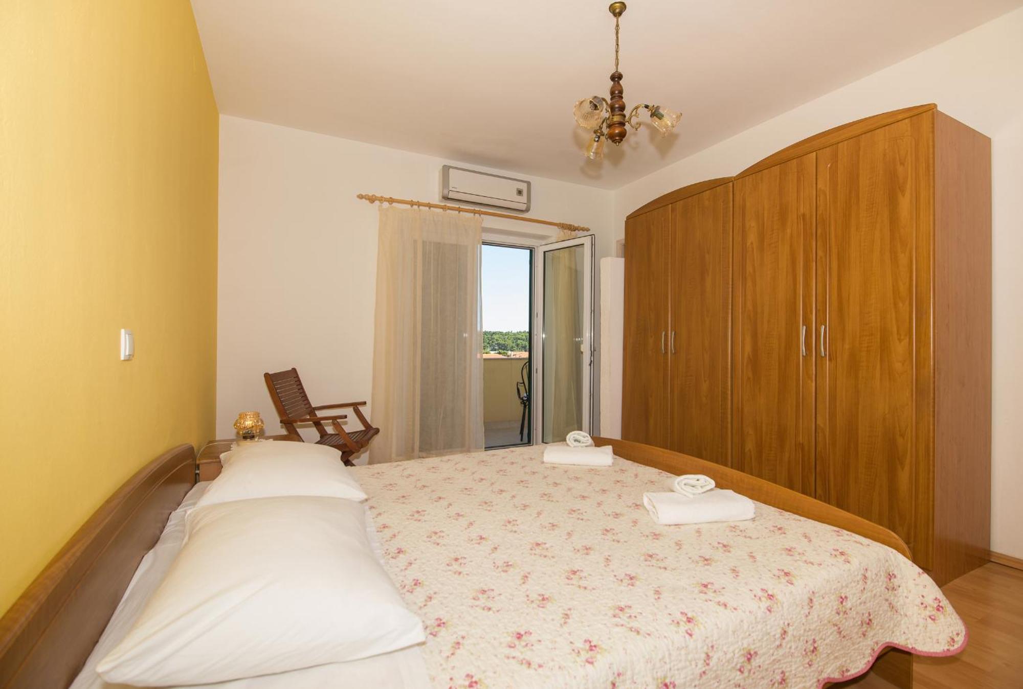 Apartments Marieta Makarska Quarto foto