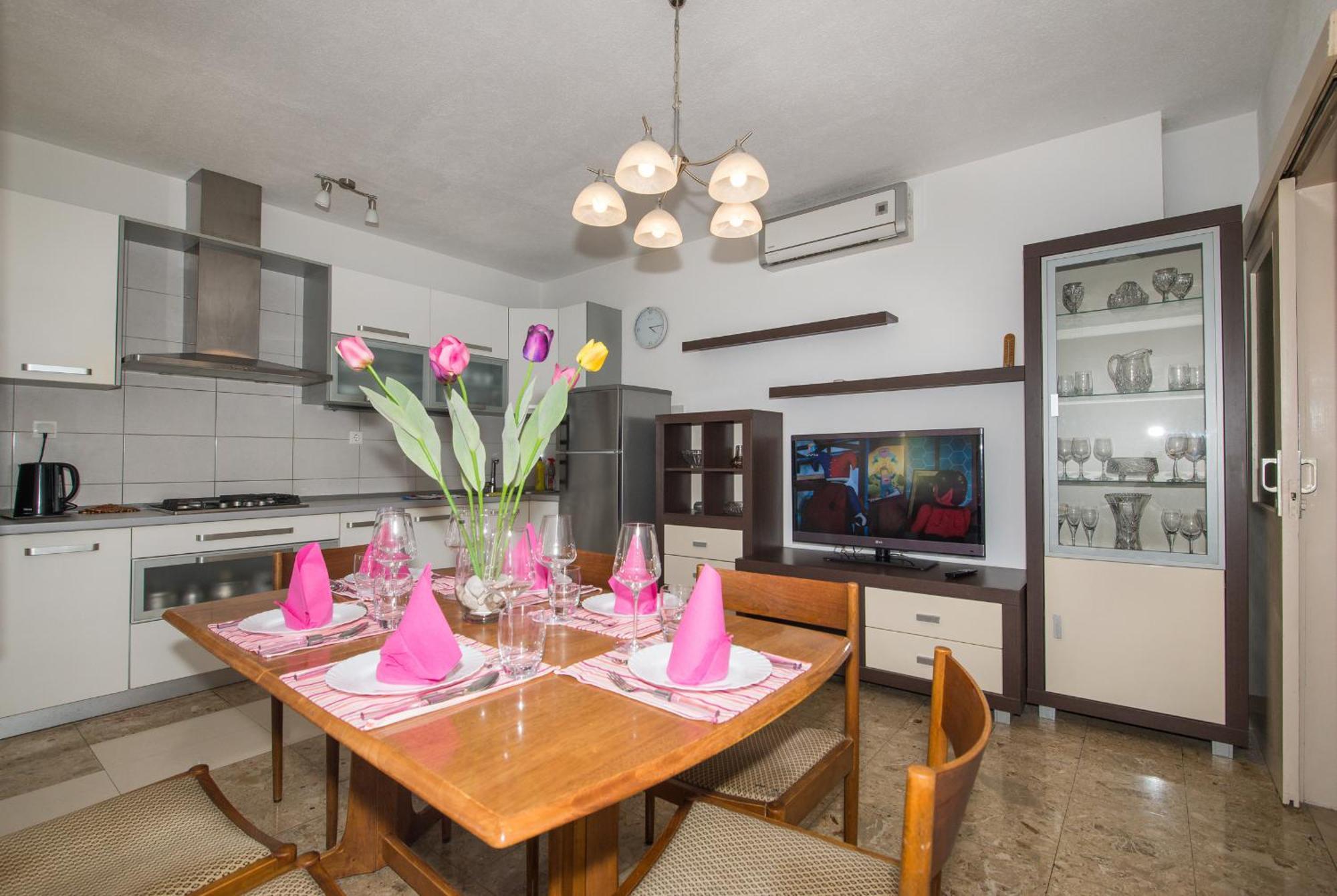 Apartments Marieta Makarska Quarto foto